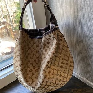 GUCCI signature hobo bag - Authentic